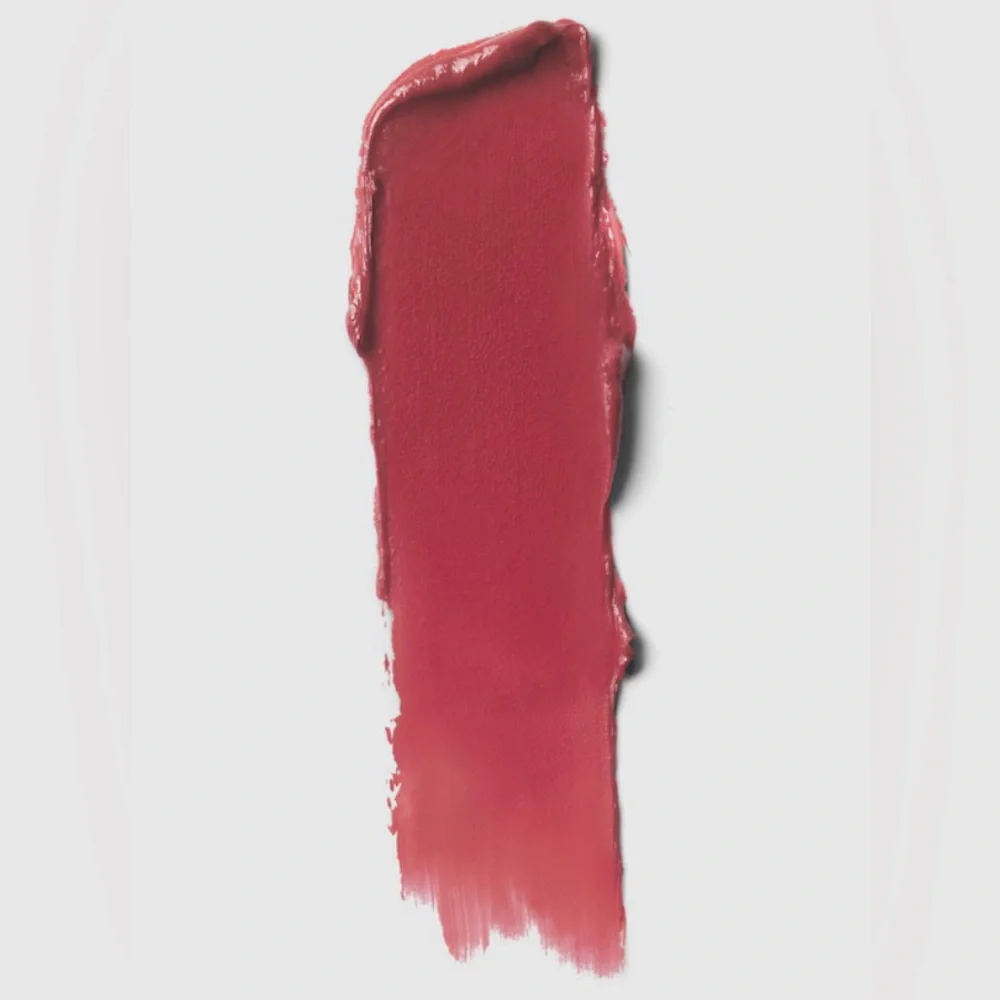 GUCCI Rouge A Levres Voile Lipstick 213 Love Is Better- NWT